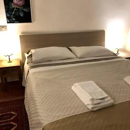 Al Poggio Della Capannina Di Apartment Castellina in Chianti