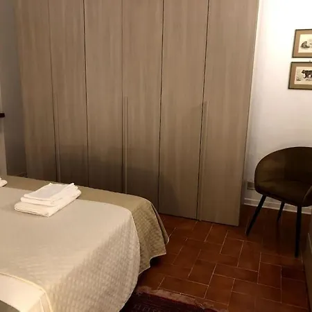 Al Poggio Della Capannina Di דירה *
